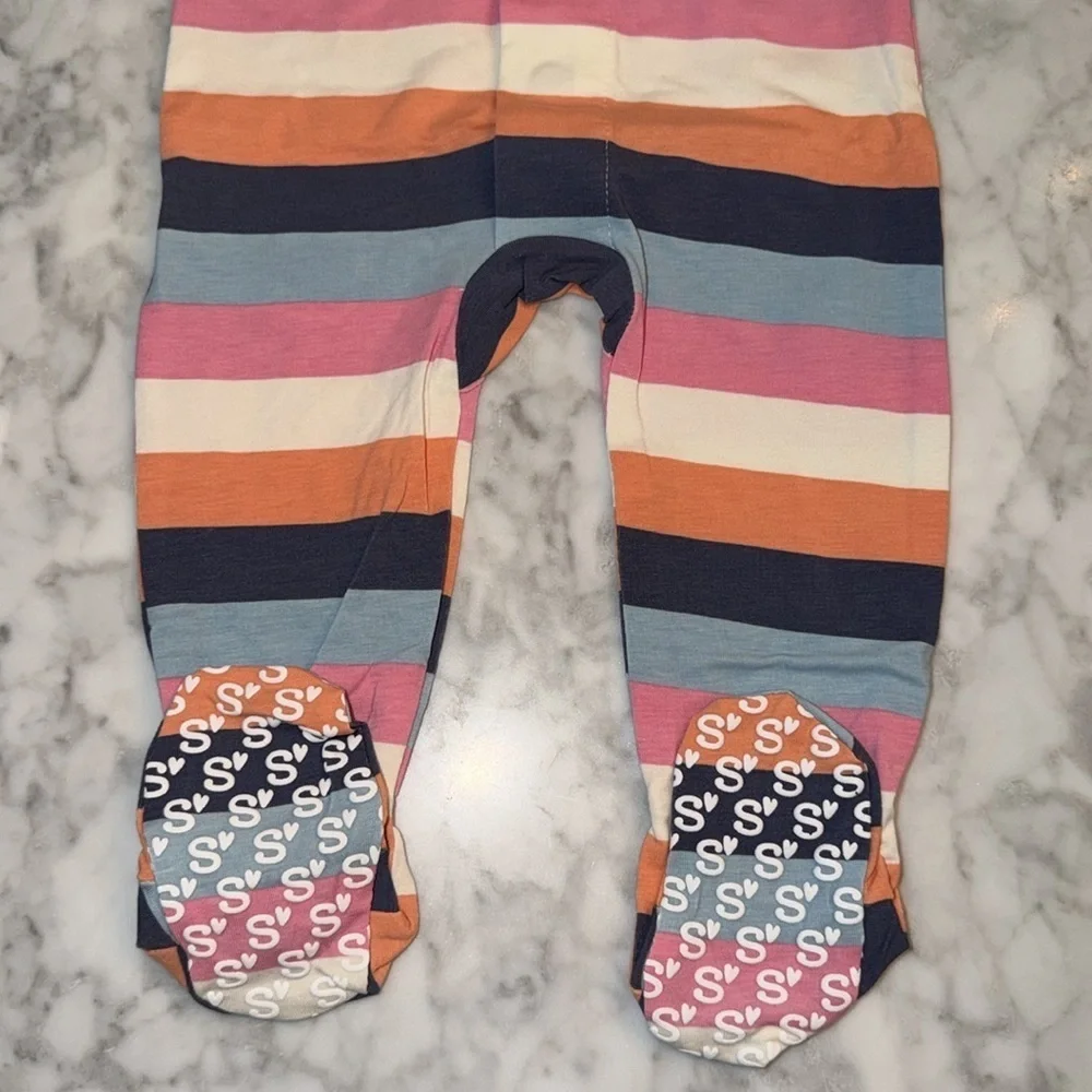 NWT MAGNETIC ME STRIPPED ORGANIC COTTON FOOTIE 9/12M